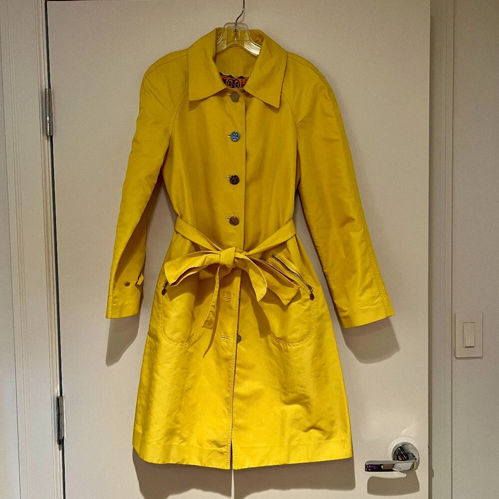 Tory Burch Raincoat size 8